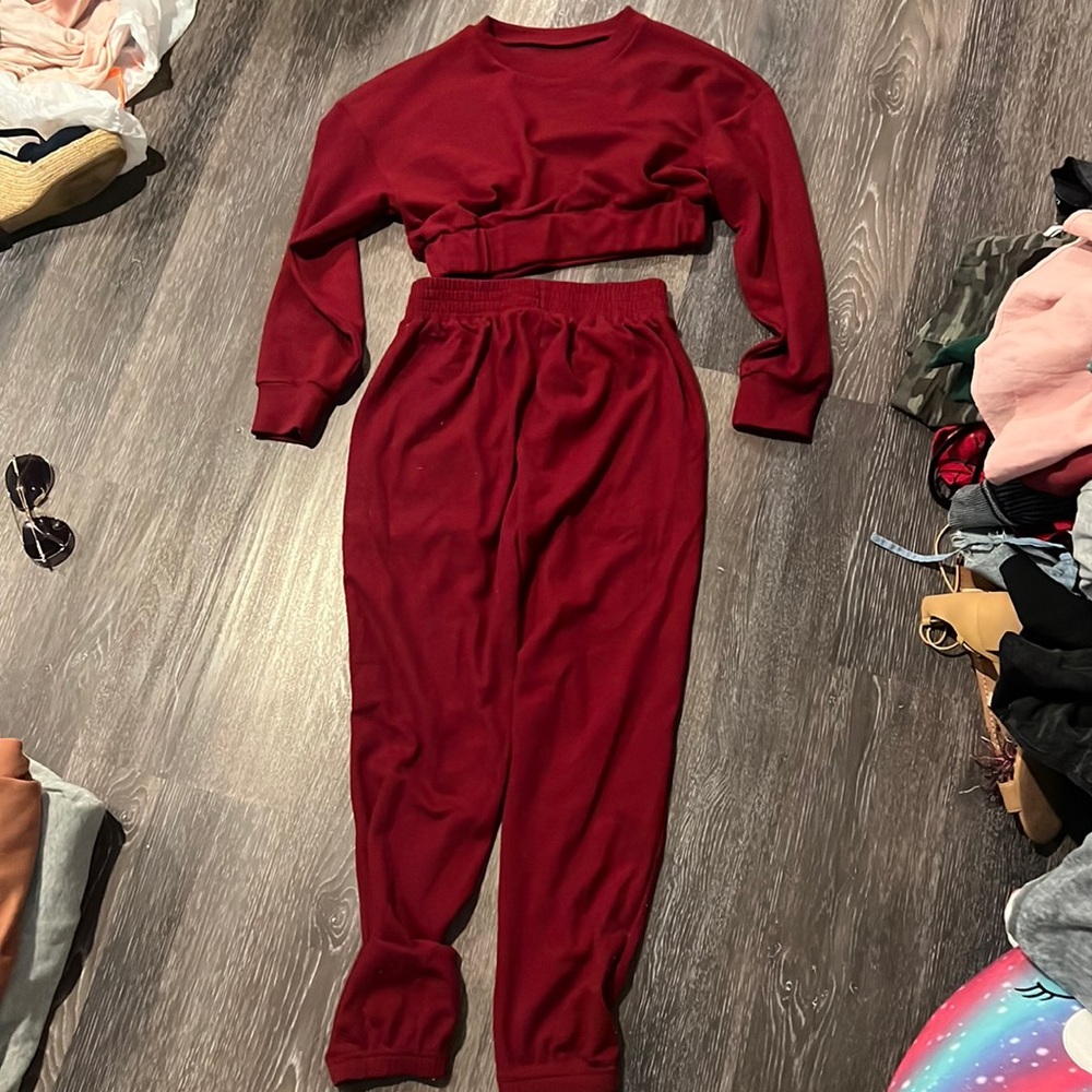 Wine colored sweatpants and cropped crewneck set